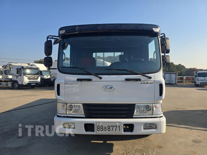 현대 메가트럭 280 단바리 카고 5톤 수동 1