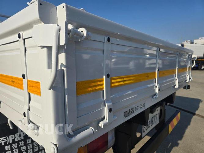 현대 메가트럭 280 단바리 카고 5톤 수동 10