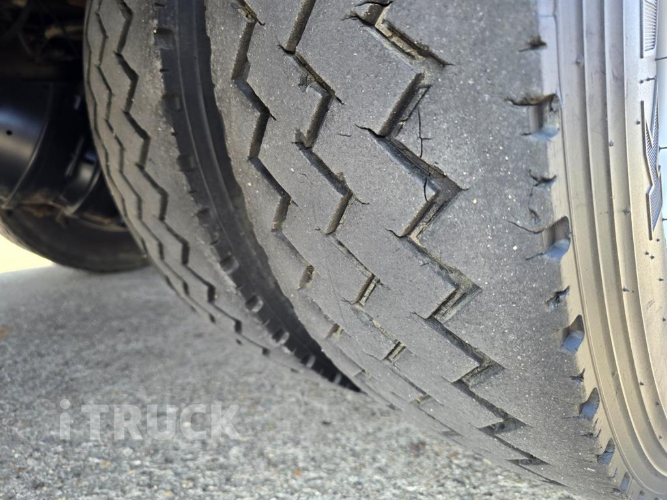 현대 메가트럭 화물덤프 5톤 19