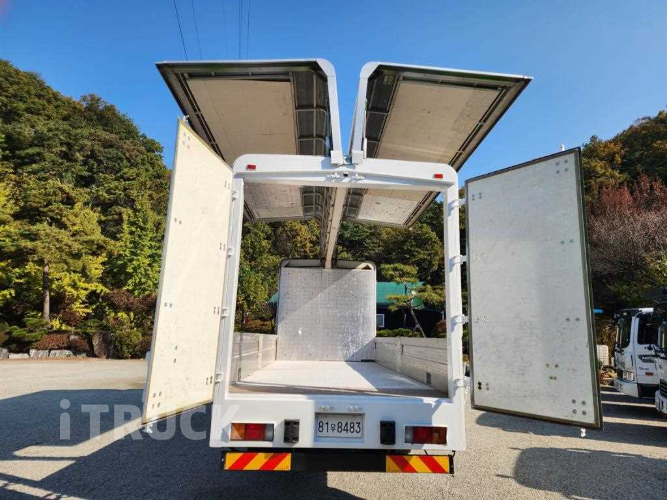 현대 메가트럭 260 단바리 윙바디 5톤 수동 12