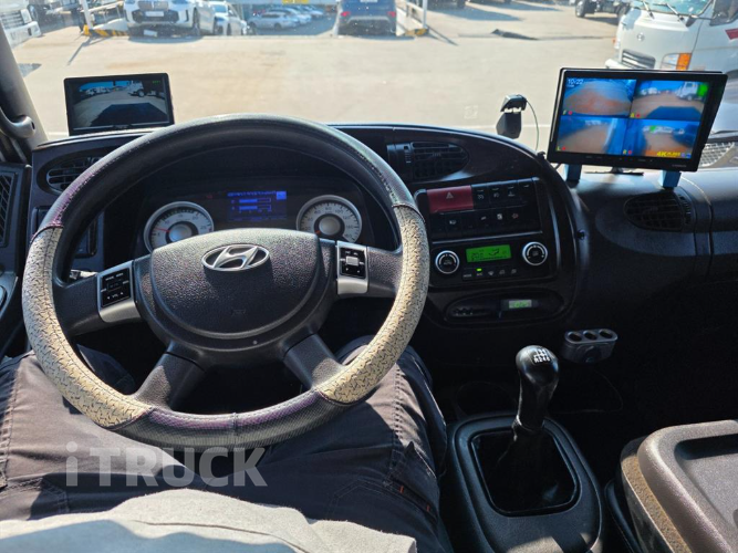 현대 메가트럭 280 단바리 카고 4.5톤 수동 10