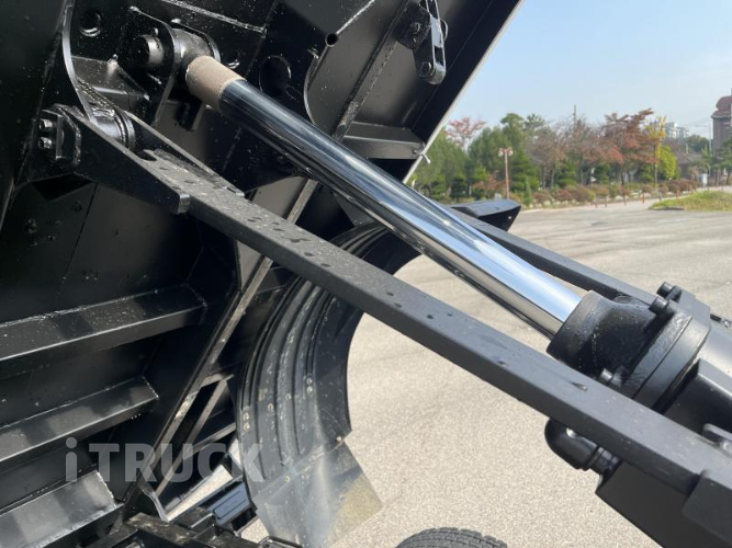 현대 메가트럭 화물덤프 4.5톤 12