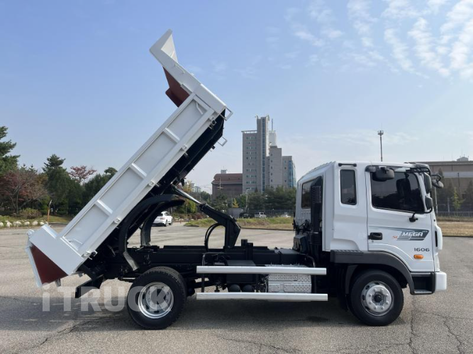 현대 메가트럭 화물덤프 4.5톤 9