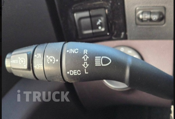 타타대우 프리마 320 후축 냉장윙 8.5톤 오토 11