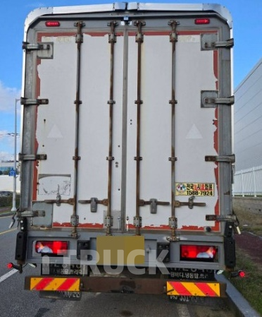 타타대우 프리마 320 후축 냉장윙 8.5톤 오토 16