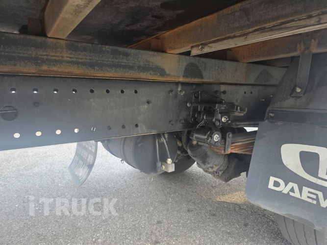 타타대우 더쎈 4톤 광폭 냉동탑 12