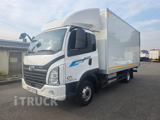 타타대우 더쎈 4톤 광폭 냉동탑 10