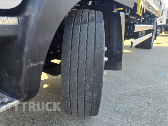 현대 메가트럭 화물덤프 5톤 17