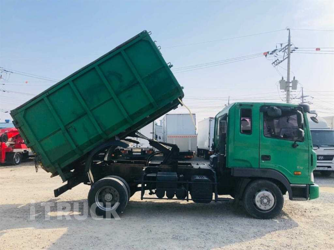 현대 메가트럭 진개덤프 270 5톤 수동 단바리 8