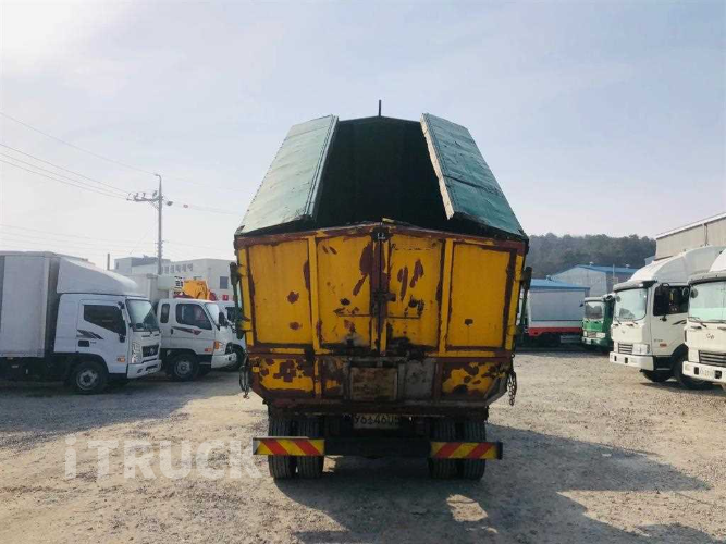 현대 메가트럭 진개덤프 270 5톤 수동 단바리 10