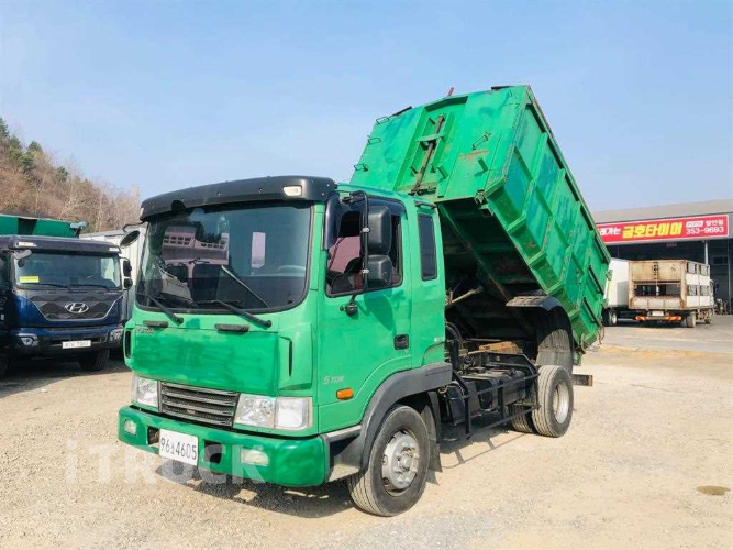 현대 메가트럭 진개덤프 270 5톤 수동 단바리 7