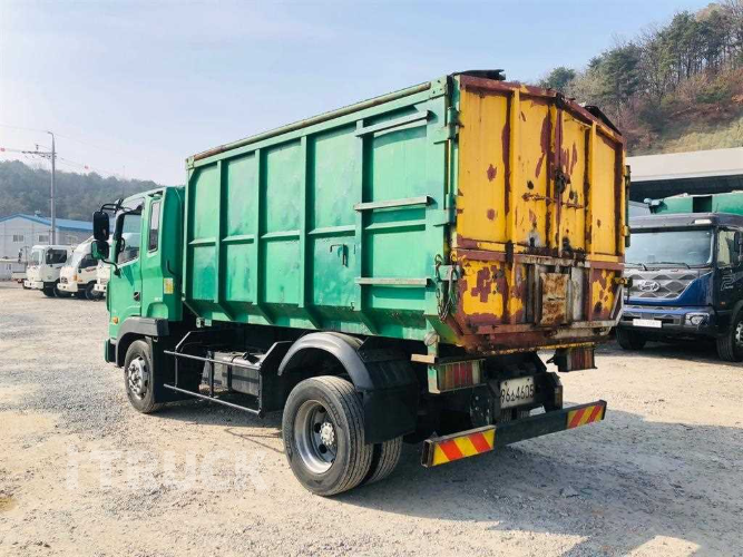 현대 메가트럭 진개덤프 270 5톤 수동 단바리 5