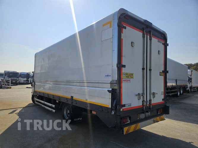 이스즈 엘프 3.5톤 광폭 윙바디 숏캡(일반캡, 표준캡) 4