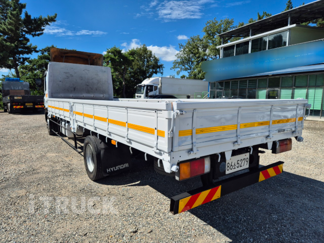 현대 메가트럭 235 단바리 카고 4.5톤 수동 5