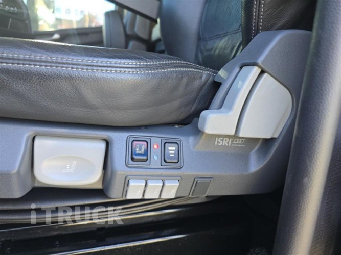 현대 엑시언트 540 앞축 윙바디 25톤 오토 12