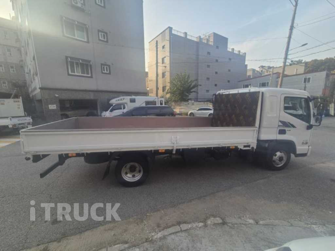 현대 올뉴마이티 3.5톤 카고 슈퍼캡 4