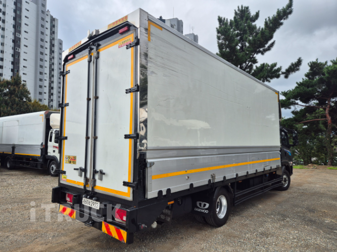 타타대우 더쎈 4톤 광폭 윙바디 5