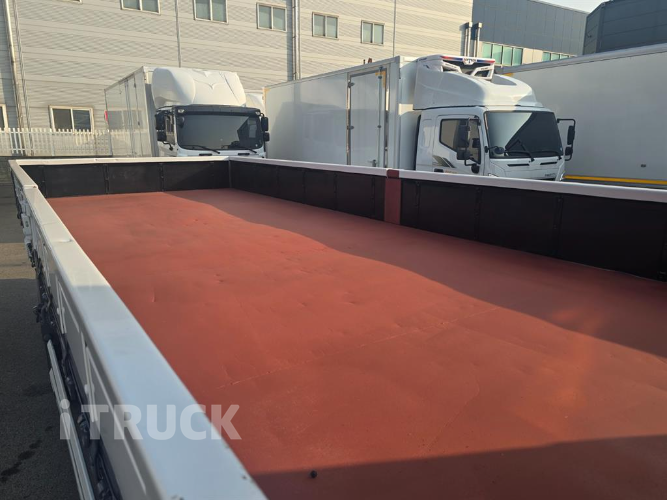 현대 메가트럭 280 단바리 카고 4.5톤 수동 9