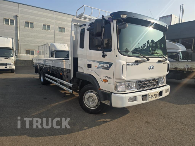 현대 메가트럭 280 단바리 카고 4.5톤 수동 2
