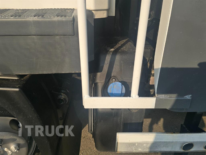 현대 메가트럭 280 단바리 카고 4.5톤 수동 10