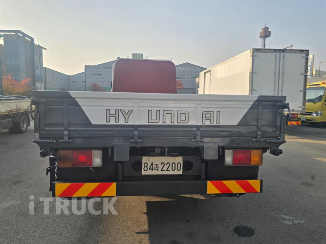 현대 메가트럭 280 단바리 카고 4.5톤 수동 5