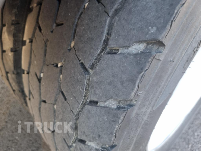 현대 메가트럭 260 단바리 카고 4.5톤 수동 11