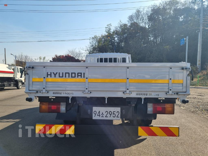 현대 메가트럭 260 단바리 카고 4.5톤 수동 6