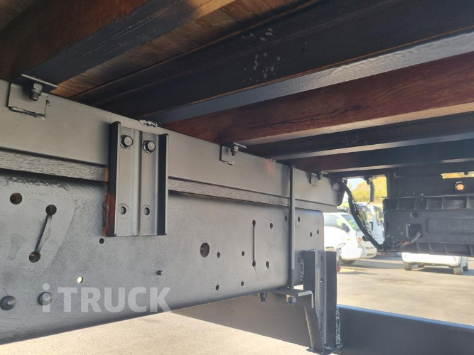 현대 메가트럭 260 단바리 카고 4.5톤 수동 9