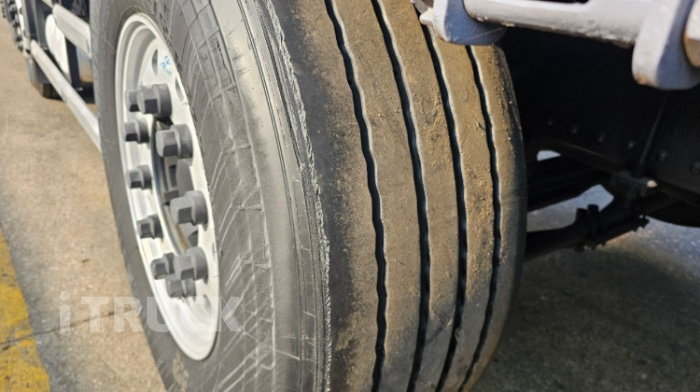 현대 엑시언트 540 앞축 상승윙바디 25톤 오토 리타더 6