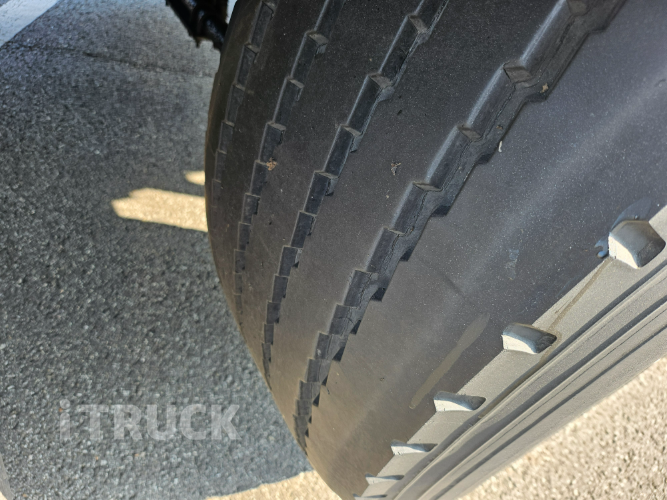 현대 트라고 520 앞축 카고 25톤 오토 10