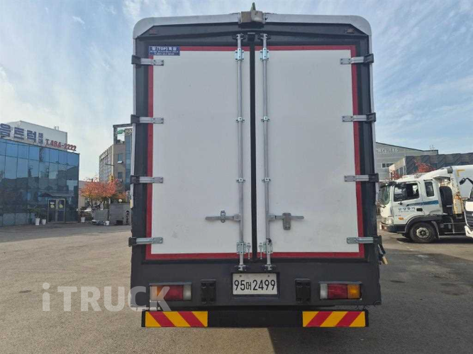 현대 메가트럭 250 후축 윙바디 4.5톤 수동 6