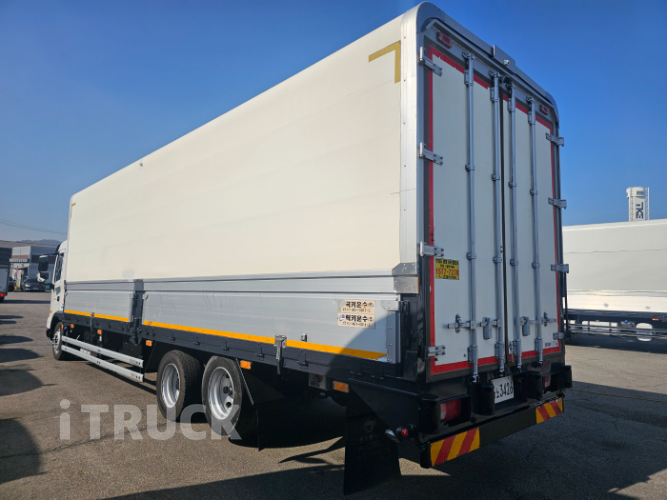 현대 파비스 300 후축 윙바디 6.5톤 수동 3