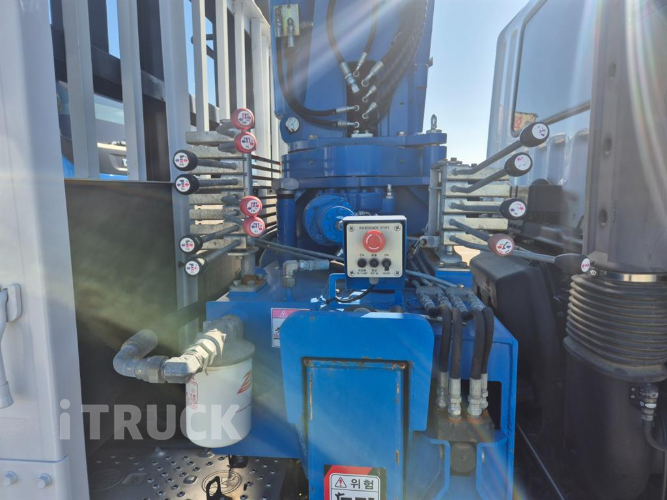 현대 카고크레인 없음(순정) 메가트럭 5톤 9