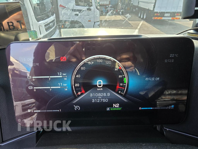 벤츠 아록스 299 후축 윙바디 10.5톤 오토 19