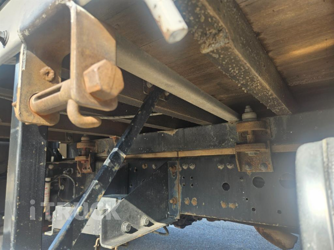 현대 메가트럭 280 후축 카고 4.5톤 수동 8