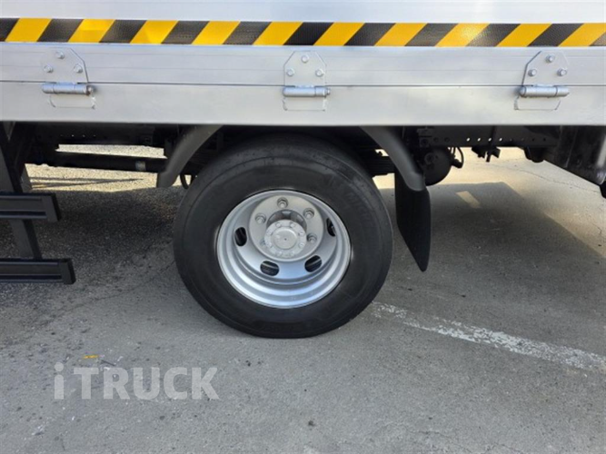 타타대우 더쎈 4톤 광폭 윙바디 데이캡(슈퍼캡, 킹캡) 9