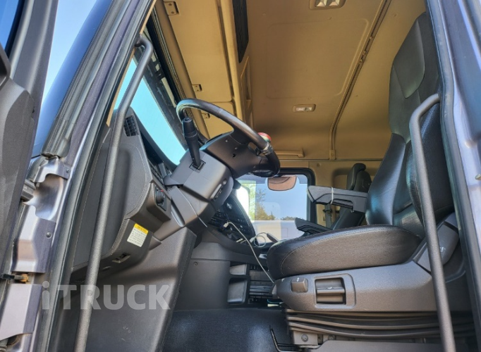 현대 25톤 540 앞축 오토 11