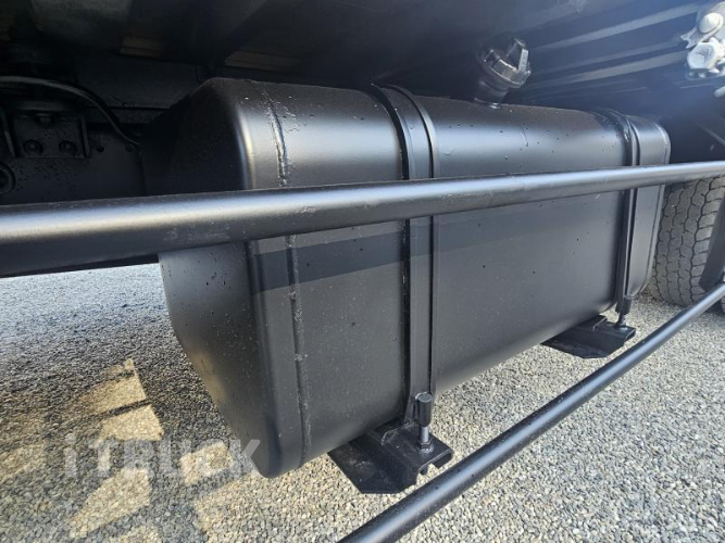 현대 메가트럭 250 단바리 카고 5톤 수동 9