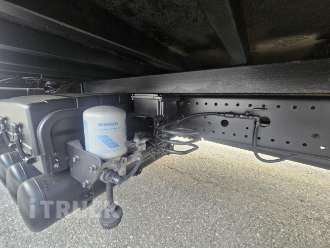 현대 파비스 300 후축 윙바디 8톤 수동 16