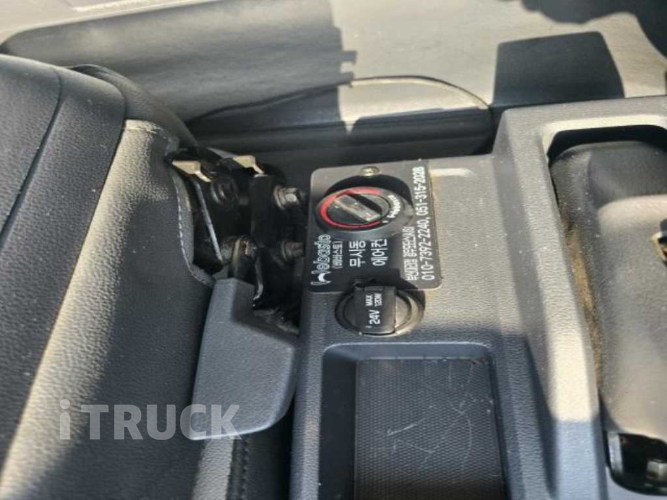 현대 올뉴마이티 3.5톤 익스하이탑 슈퍼캡 8