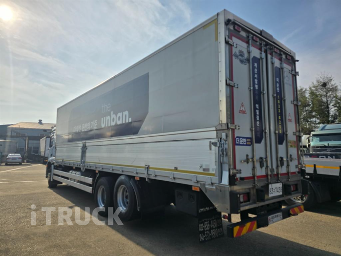 벤츠 아록스 299 후축 윙바디 10.5톤 오토 3