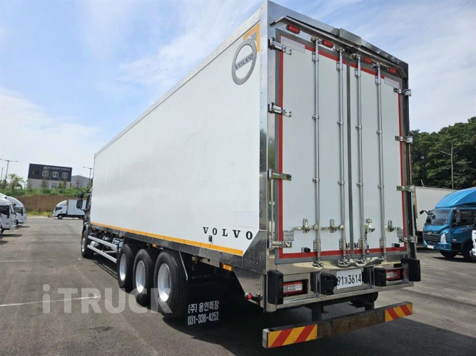 볼보 FE 350 후축 윙바디 16톤 오토 1