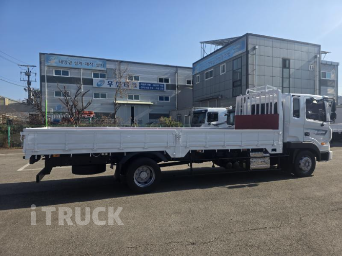 현대 메가트럭 280 단바리 카고 4.5톤 수동 7