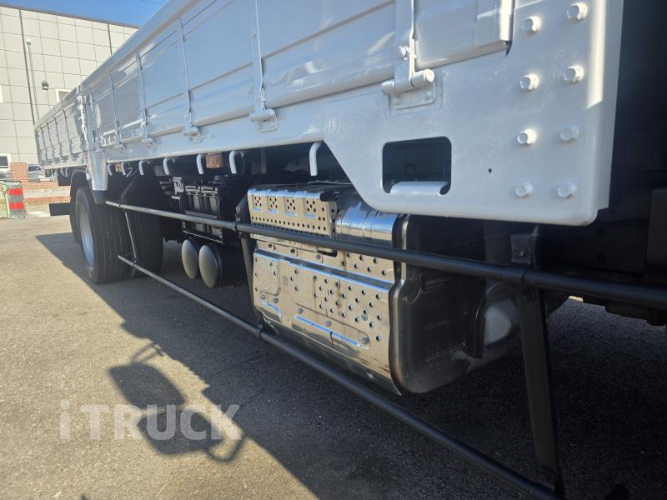 현대 메가트럭 280 단바리 카고 4.5톤 수동 8