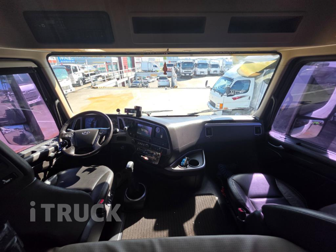 현대 트라고 암롤 440 26톤 수동 앞축 14