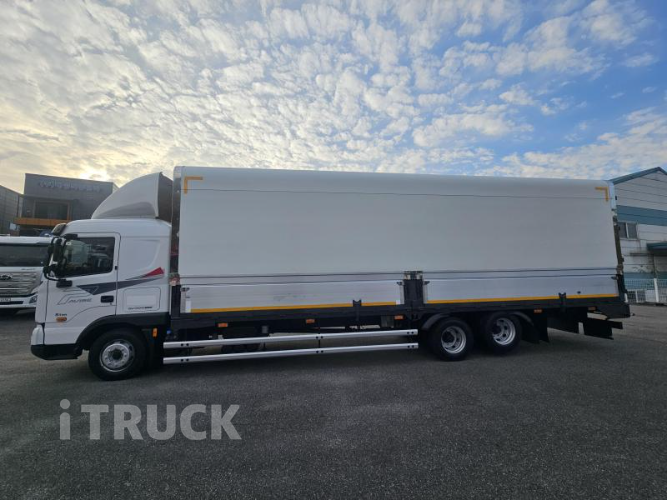 현대 파비스 300 후축 윙바디 8톤 수동 3