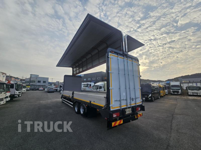 현대 파비스 300 후축 윙바디 8톤 수동 8