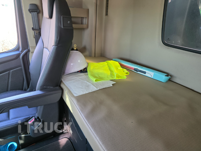 현대 엑시언트 프로 540 후축 윙바디 18톤 오토 리타더 10