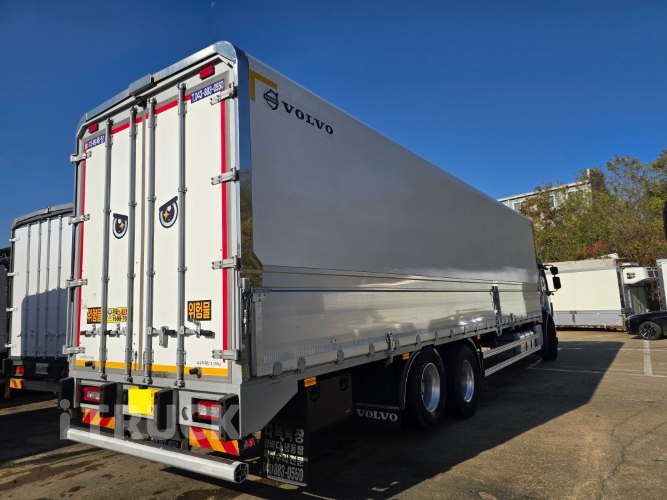 볼보 FE 350 후축 윙바디 10.5톤 오토 3