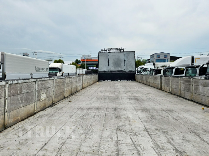 현대 엑시언트 520 앞축 카고 25톤 오토 4